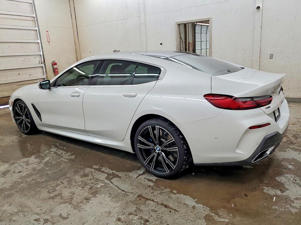 Продажа на аукционе авто 2022 Bmw M850xi, vin: WBAGV8C00NCG97413, номер лота: 62559676