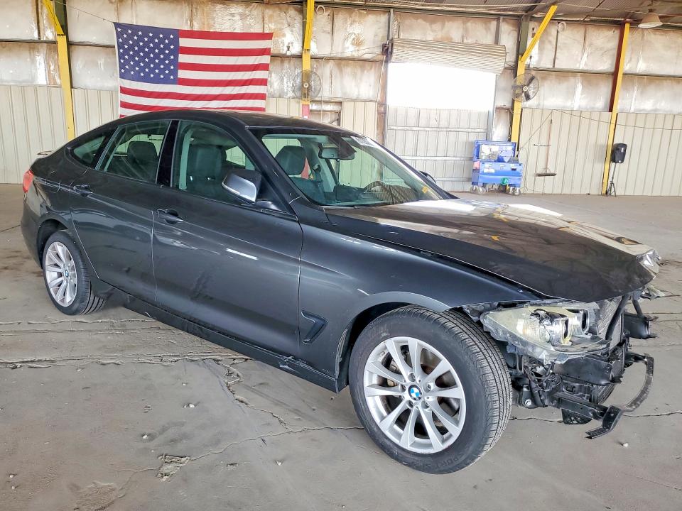 61202086 :رقم المزاد ، WBA8Z5C59FGS36169 vin ، 2015 Bmw 328 مزاد بيع