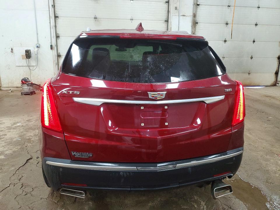 Продаж на аукціоні авто 2017 Cadillac Xt5, vin: 1GYKNBRS2HZ117980, номер лоту: 60472126