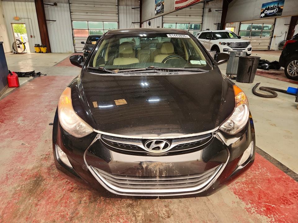 61443896 :رقم المزاد ، 5NPDH4AE3DH195046 vin ، 2013 Hyundai Elantra مزاد بيع