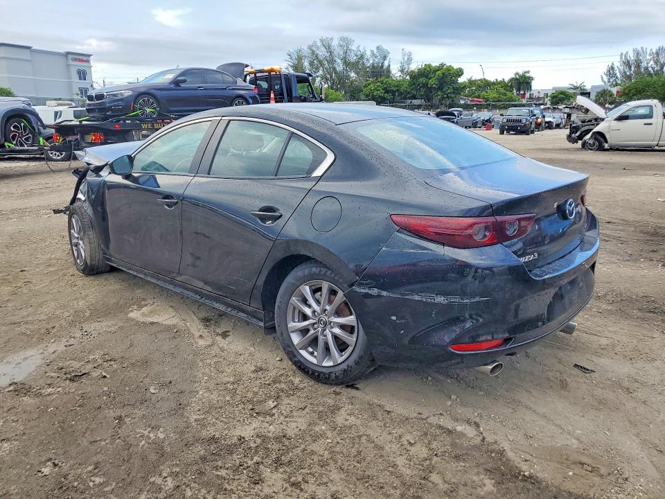 2021 Mazda 3 მანქანა იყიდება აუქციონზე, vin: 3MZBPAAL4MM204562, აუქციონის ნომერი: 57755996