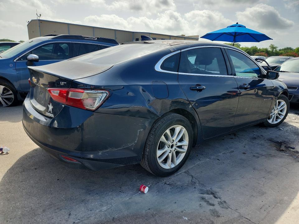 61534436 :رقم المزاد ، 1G1ZE5ST5HF106362 vin ، 2017 Chevrolet Malibu مزاد بيع