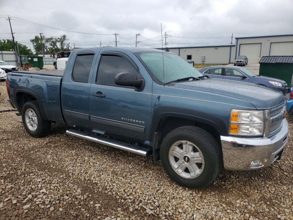 2013 Chevrolet Silverado მანქანა იყიდება აუქციონზე, vin: 1GCRKSE75DZ384877, აუქციონის ნომერი: 62610736