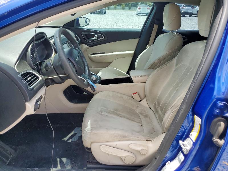 61532336 :رقم المزاد ، 1C3CCCAB6FN668942 vin ، 2015 Chrysler 200 مزاد بيع