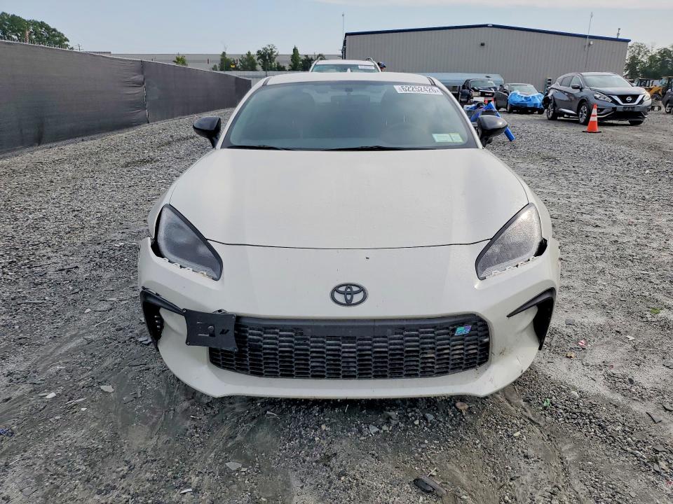 Продажа на аукционе авто 2025 Toyota Gr 86, vin: JF1ZNBE18S9752815, номер лота: 62252426
