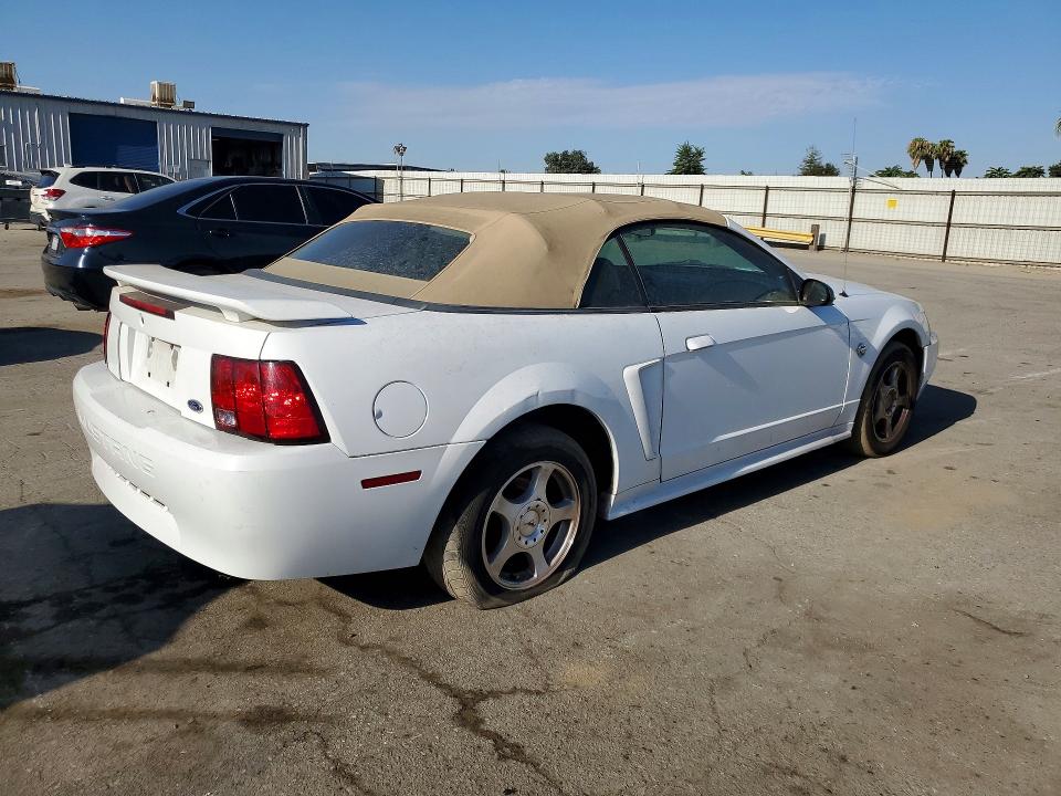 Продажа на аукционе авто 2004 Ford Mustang, vin: 1FAFP44494F110208, номер лота: 60142556
