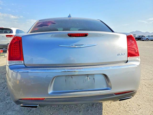 Auction sale of the 2015 Chrysler 300, vin: 2C3CCAAG3FH792160, lot number: 61175396
