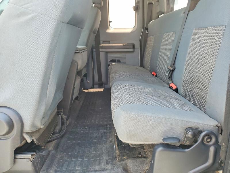61199046 :رقم المزاد ، 3FRWX6FE1FV728196 vin ، 2015 Ford F650 مزاد بيع