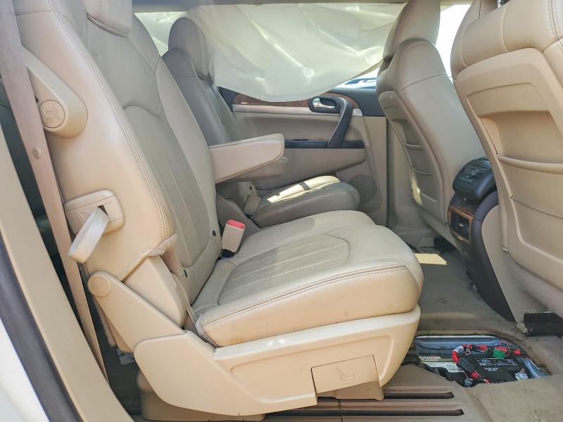 61783036 :رقم المزاد ، 5GAEV23788J275800 vin ، 2008 Buick Enclave مزاد بيع
