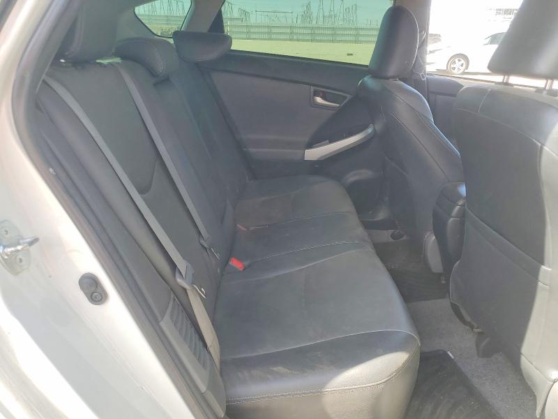 61616386 :رقم المزاد ، JTDKN3DU7F1913785 vin ، 2015 Toyota Prius مزاد بيع