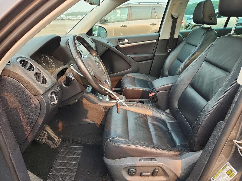 2012 Volkswagen Tiguan მანქანა იყიდება აუქციონზე, vin: WVGBV7AXXCW000583, აუქციონის ნომერი: 58385626