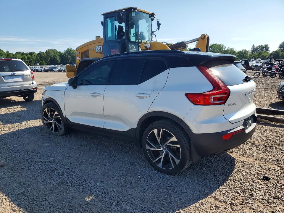 Продажа на аукционе авто 2021 Volvo Xc40, vin: YV4162UM1M2616857, номер лота: 61702196