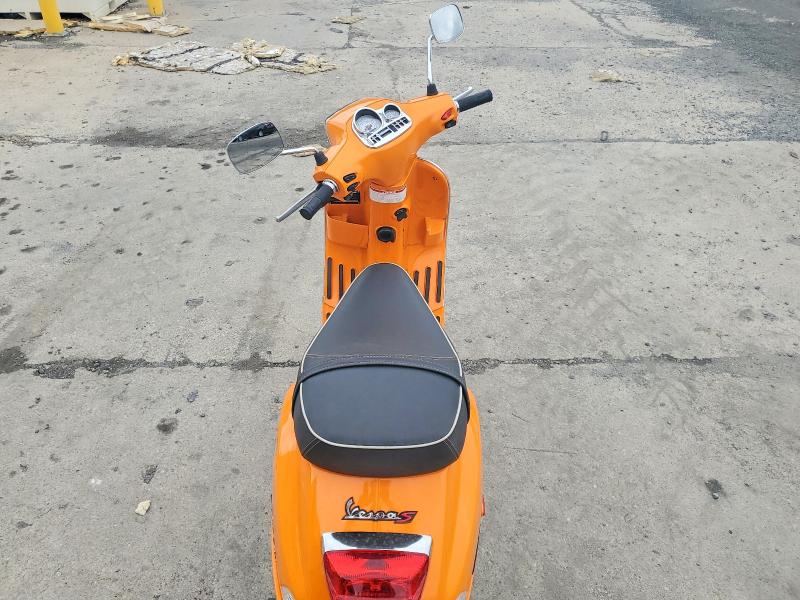 Продажа на аукционе авто 2011 Vespa Lx, vin: ZAPM688F0B5400068, номер лота: 59801326