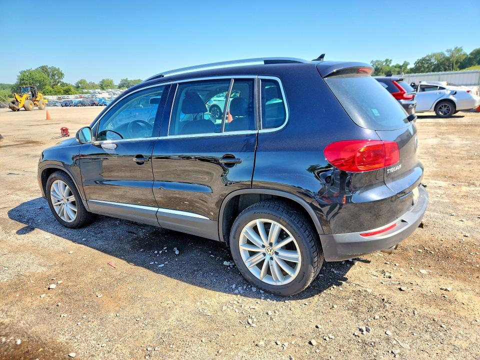 61357226 :رقم المزاد ، WVGAV7AX4CW532388 vin ، 2012 Volkswagen Tiguan مزاد بيع