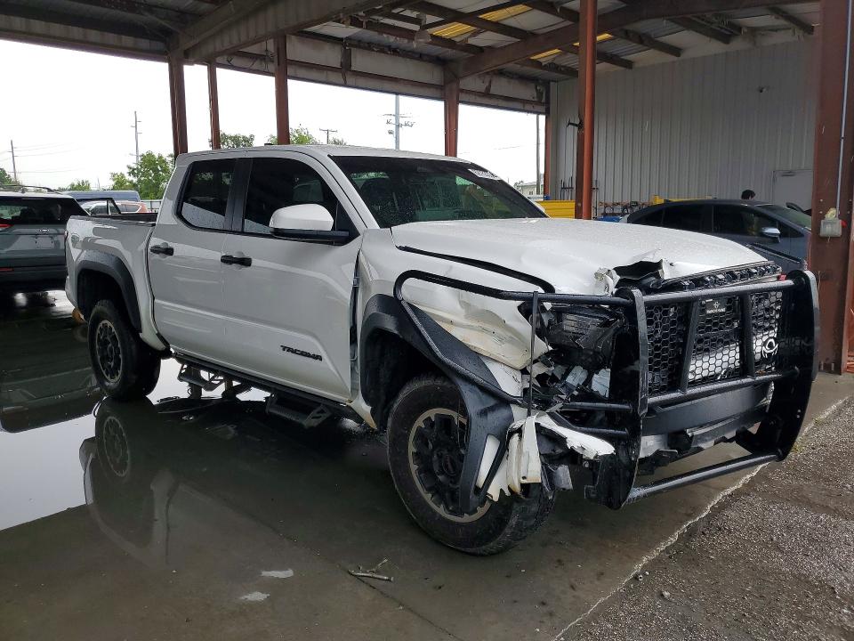 Продаж на аукціоні авто 2024 Toyota Tacoma, vin: 3TYLB5JN1RT013045, номер лоту: 62755366