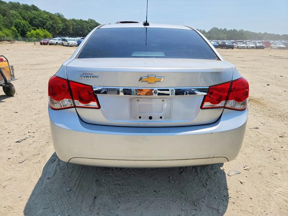 61362666 :رقم المزاد ، 1G1PC5SG4G7216845 vin ، 2016 Chevrolet Cruze Limited مزاد بيع