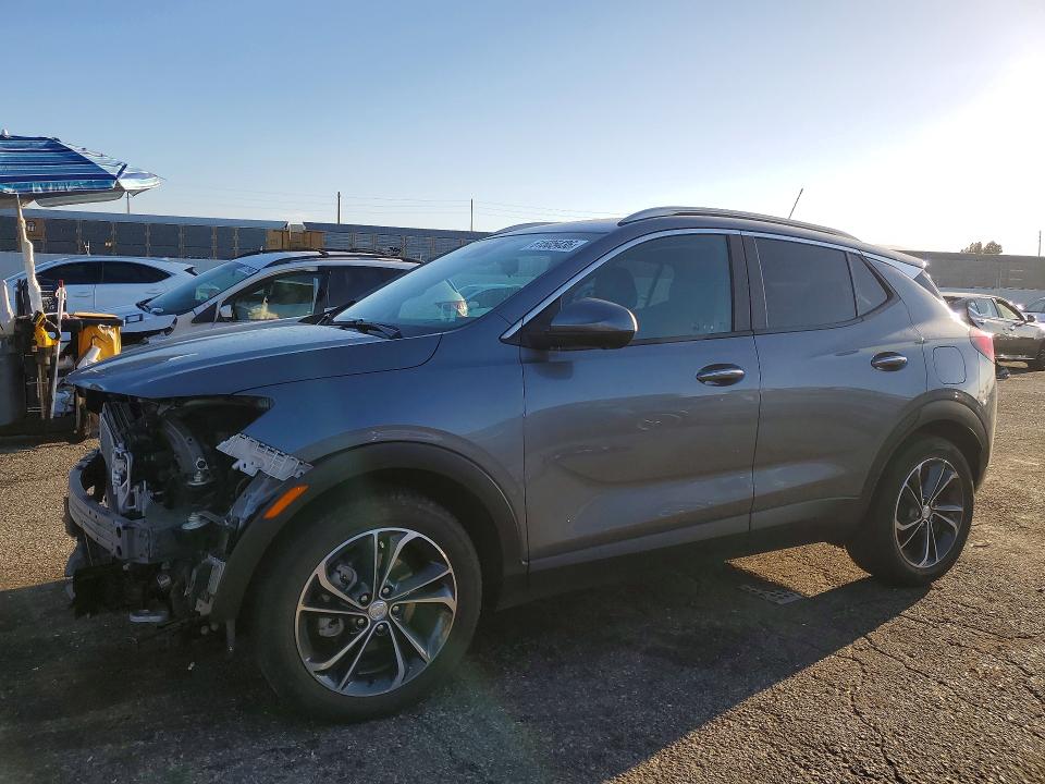 61505436 :رقم المزاد ، KL4MMDSL8LB084835 vin ، 2020 Buick Encore Gx مزاد بيع