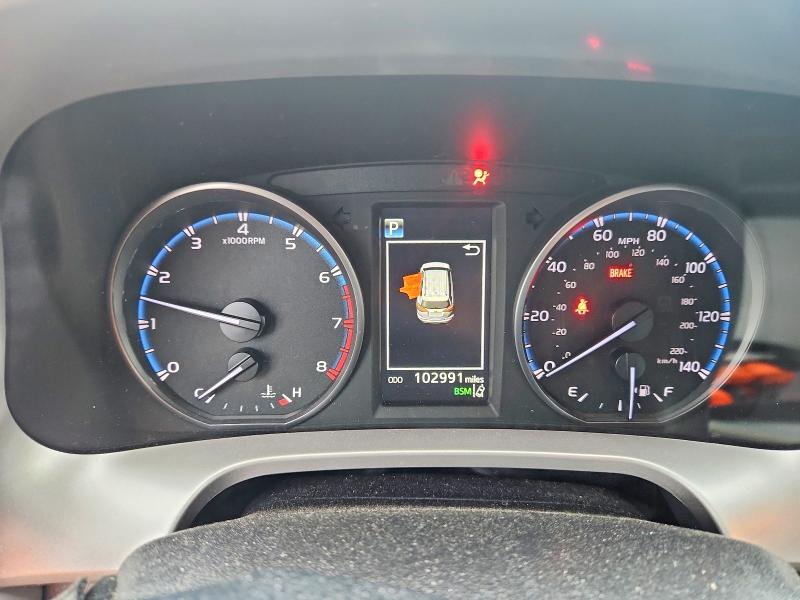 Aukcja sprzedaży 2018 Toyota Rav4, vin: JTMRFREV5JD241061, numer aukcji: 60595606