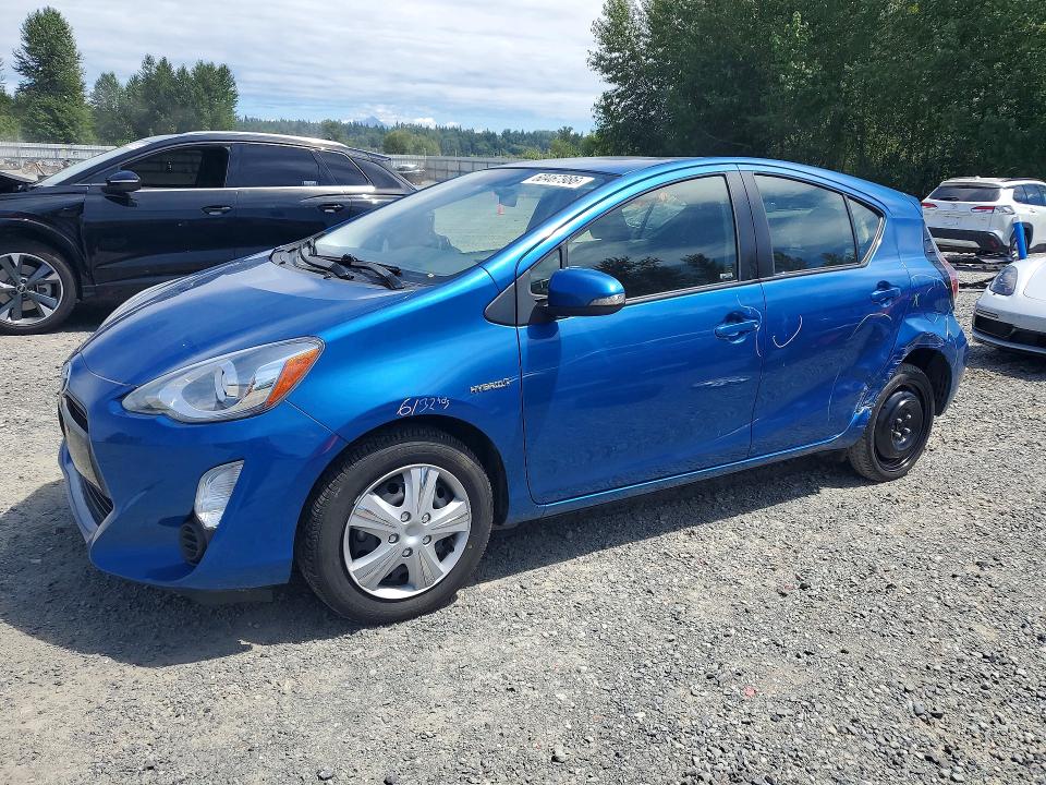 60467986 :رقم المزاد ، JTDKDTB31F1106689 vin ، 2015 Toyota Prius C مزاد بيع
