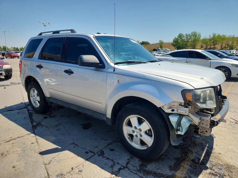 2012 Ford Escape მანქანა იყიდება აუქციონზე, vin: 1FMCU9DG2CKC74687, აუქციონის ნომერი: 62807056
