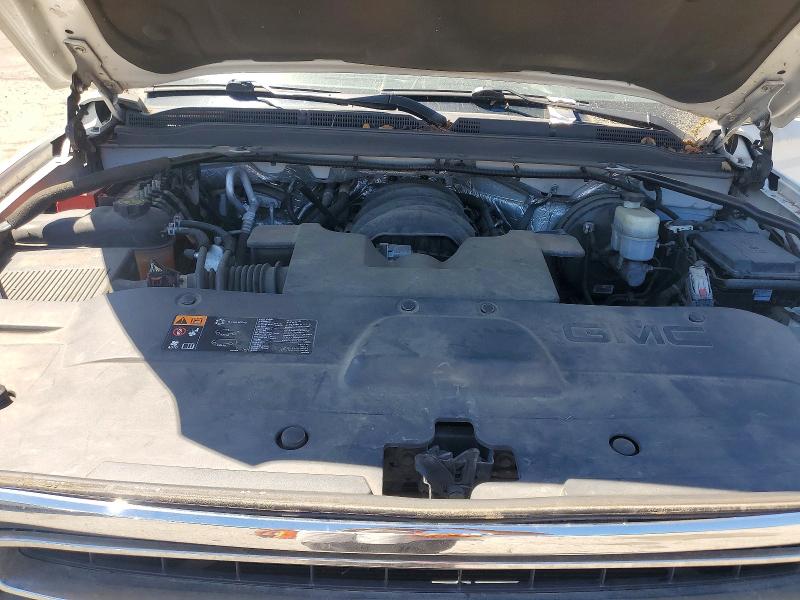 2015 Gmc Yukon Xl მანქანა იყიდება აუქციონზე, vin: 1GKS2GKC0FR651351, აუქციონის ნომერი: 60993716