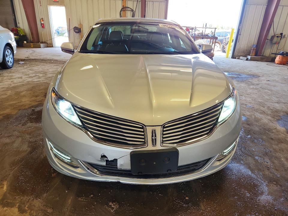 59779716 :رقم المزاد ، 3LN6L2LU9FR601696 vin ، 2015 Lincoln Mkz مزاد بيع