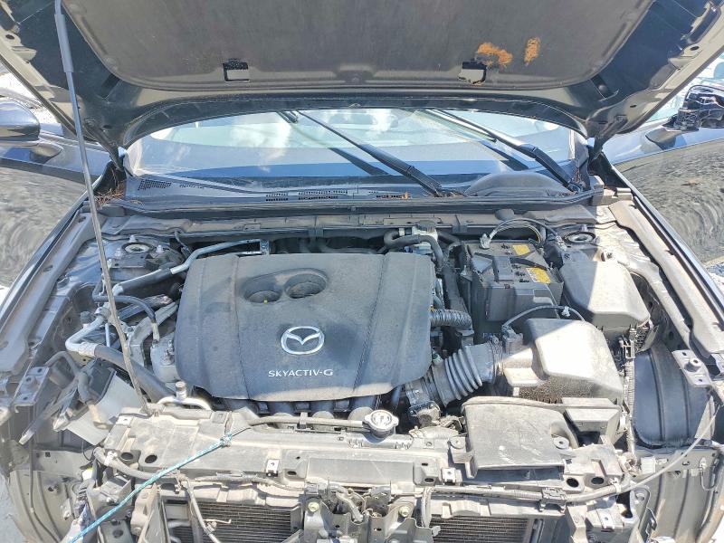 61721156 :رقم المزاد ، JM1BPAA77N1508134 vin ، 2022 Mazda 3 مزاد بيع
