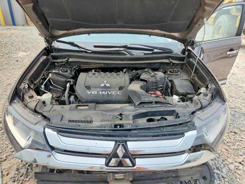 61024256 :رقم المزاد ، JA4JZ4AX1HZ006002 vin ، 2017 Mitsubishi Outlander مزاد بيع