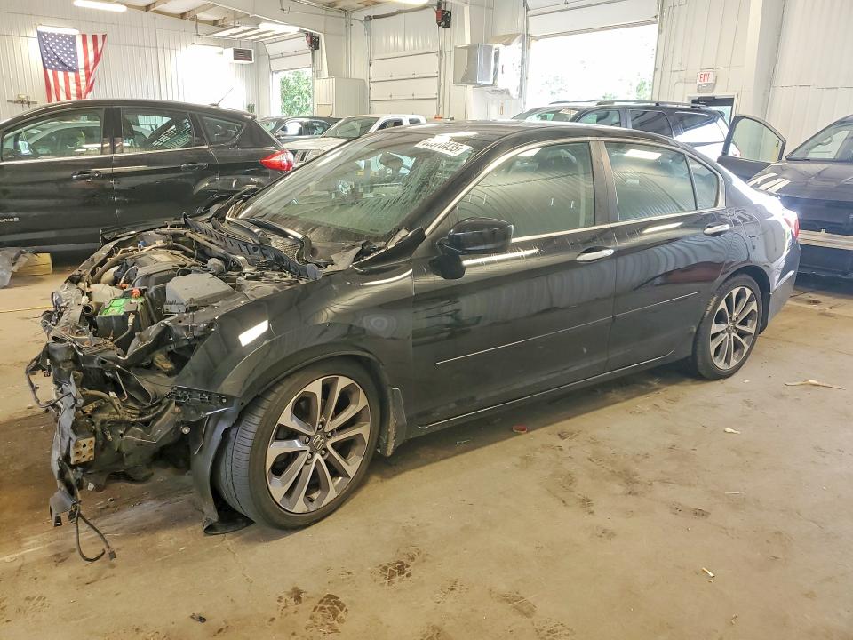 Auction sale of the 2014 Honda Accord, vin: 1HGCR2F54EA104530, lot number: 85978435
