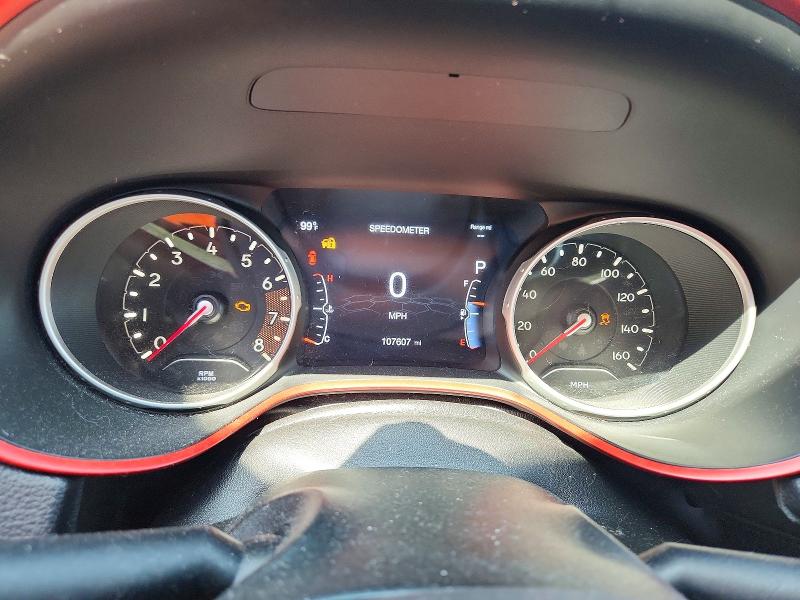 59674836 :رقم المزاد ، 3C4NJDDB7KT825500 vin ، 2019 Jeep Compass مزاد بيع