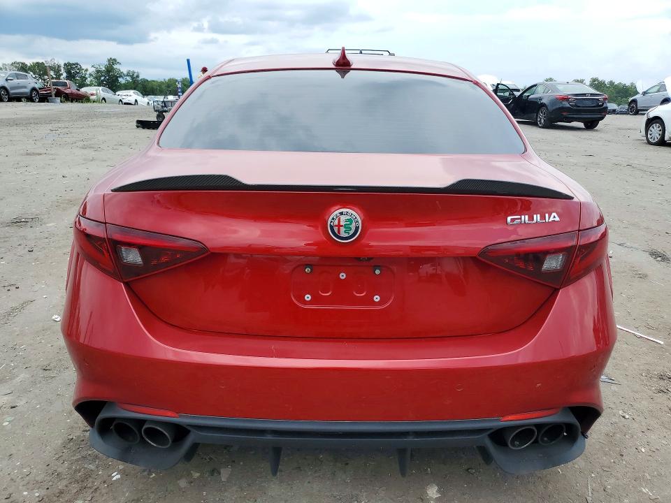 2017 Alfa Romeo Giulia მანქანა იყიდება აუქციონზე, vin: ZARFAEAV2H7547696, აუქციონის ნომერი: 59740936
