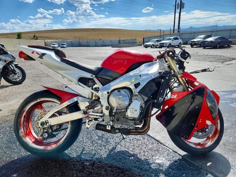 1999 Yamaha Yzfr1 მანქანა იყიდება აუქციონზე, vin: JYARN02E8XA001642, აუქციონის ნომერი: 61173786