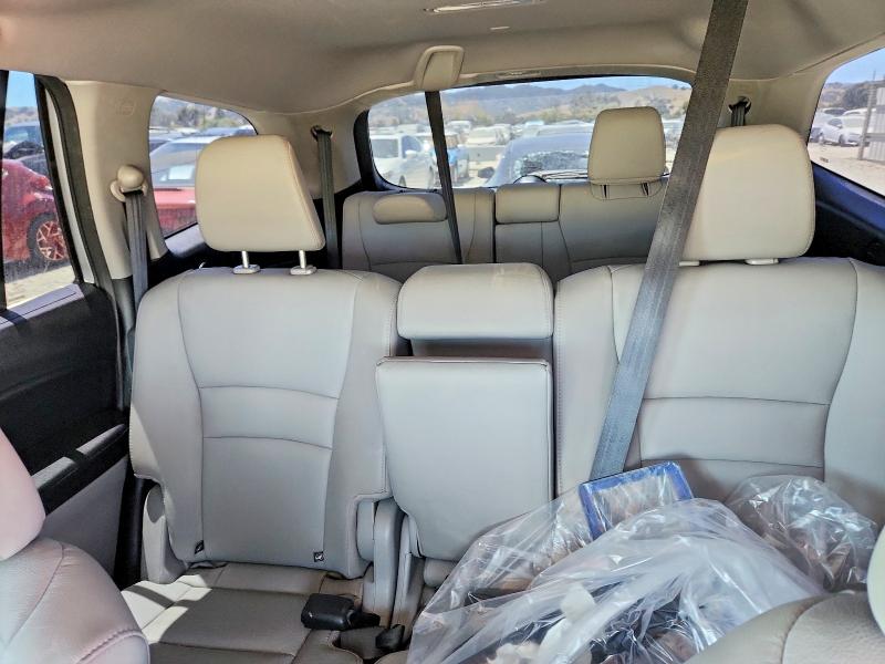 Продажа на аукционе авто 2017 Honda Pilot, vin: 5FNYF5H5XHB037049, номер лота: 61196546