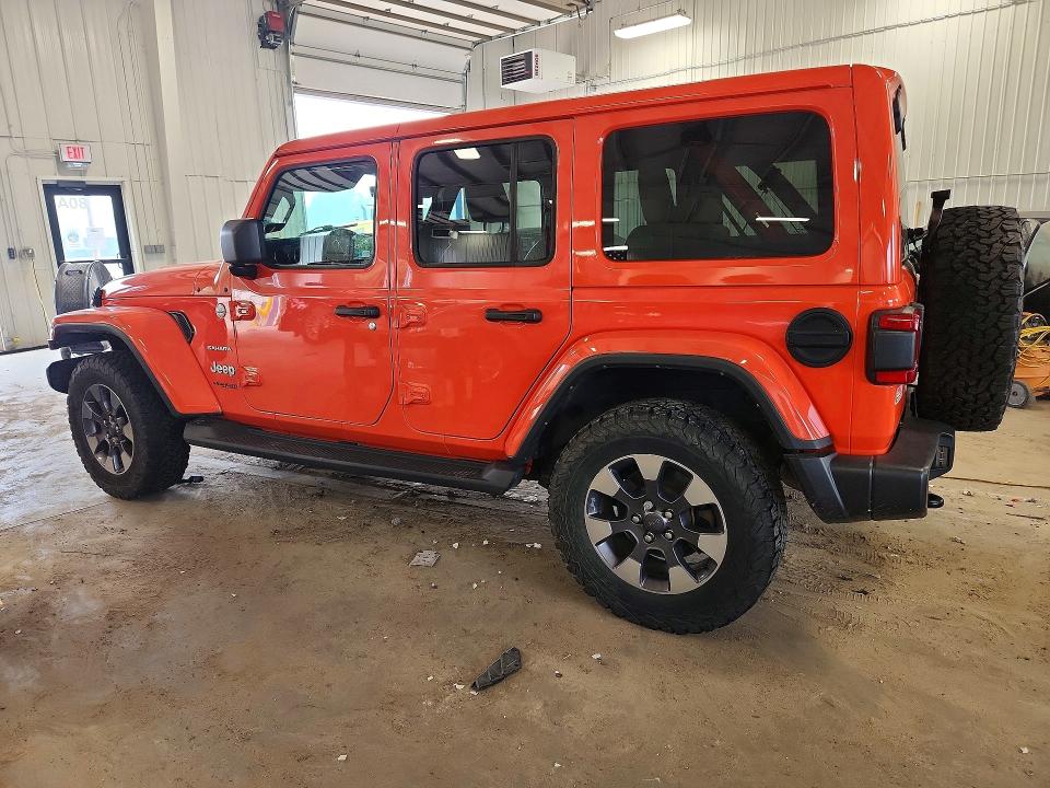 61067736 :رقم المزاد ، 1C4HJXEN5JW216325 vin ، 2018 Jeep Wrangler Unlimited مزاد بيع