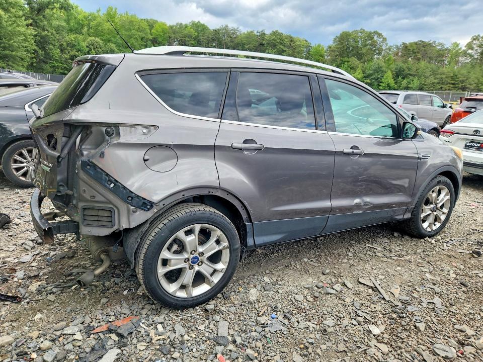 Продажа на аукционе авто 2014 Ford Escape, vin: 1FMCU0J93EUA39756, номер лота: 62962446