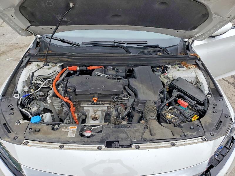 60334696 :رقم المزاد ، 1HGCV3F50NA001798 vin ، 2022 Honda Accord مزاد بيع