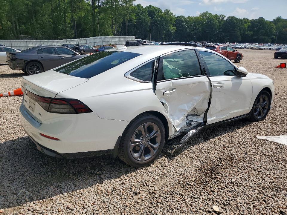 Продажа на аукционе авто 2024 Honda Accord, vin: 1HGCY2F64RA016207, номер лота: 61182016
