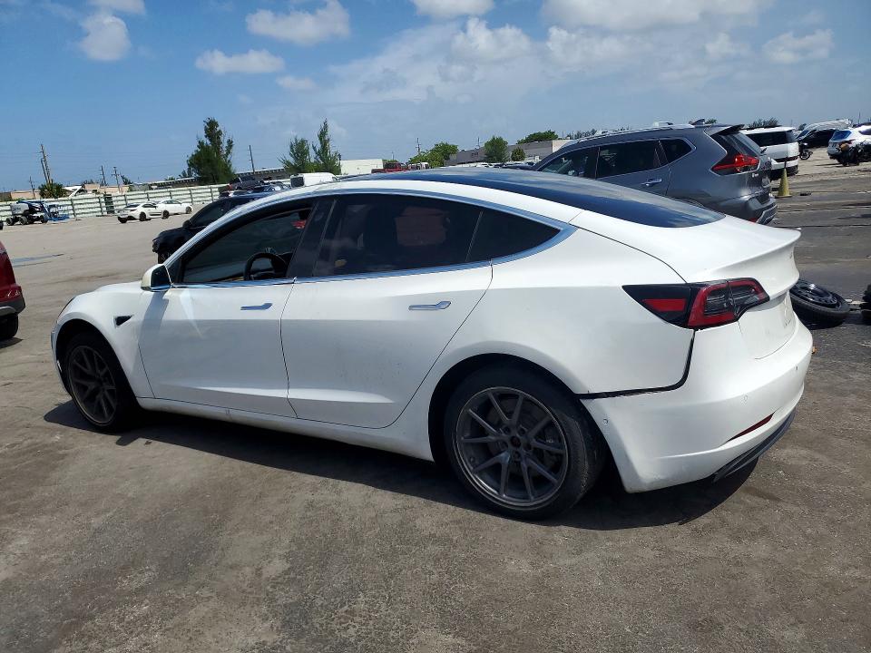 Продаж на аукціоні авто 2018 Tesla Model 3, vin: 5YJ3E1EA7JF007505, номер лоту: 60083676