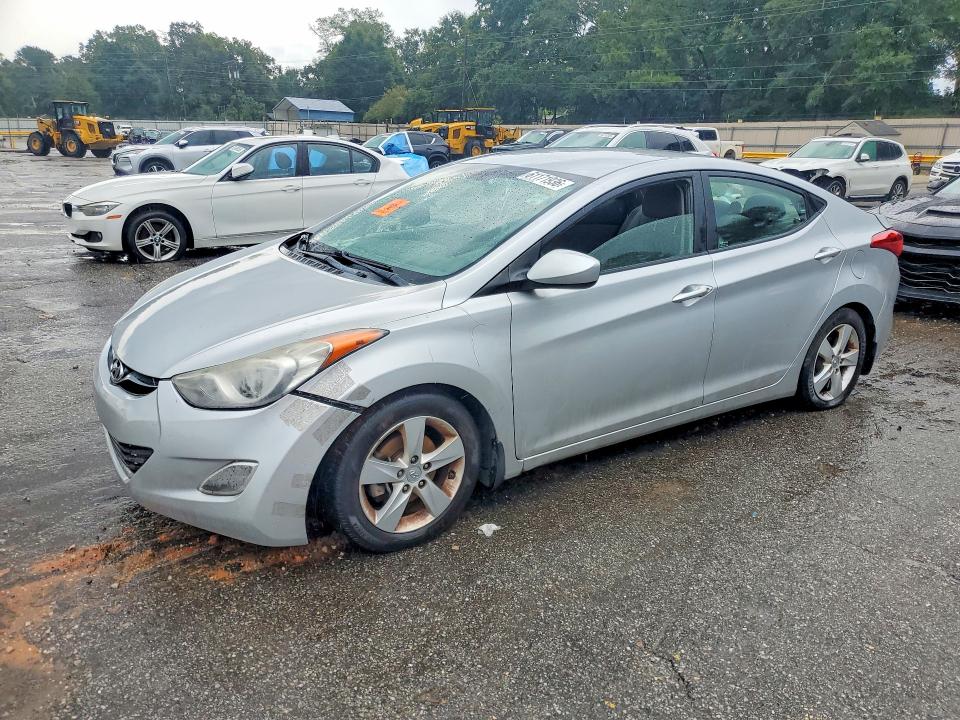 61171936 :رقم المزاد ، 5NPDH4AE5DH298419 vin ، 2013 Hyundai Elantra مزاد بيع