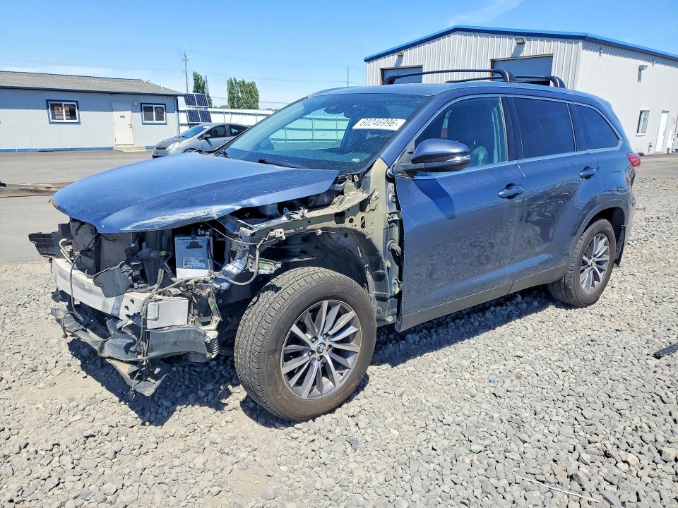60246996 :رقم المزاد ، 5TDJZRFH5KS708949 vin ، 2019 Toyota Highlander مزاد بيع
