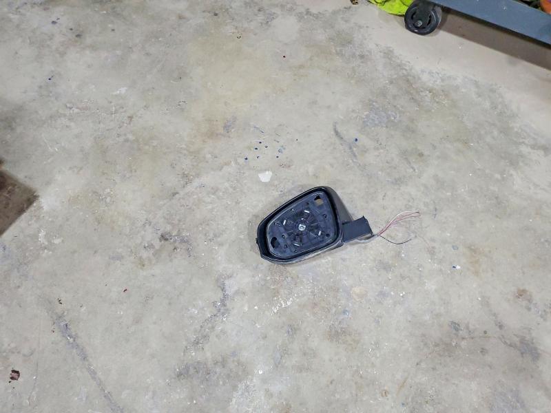 2015 Toyota Rav4 მანქანა იყიდება აუქციონზე, vin: 2T3RFREV1FW283026, აუქციონის ნომერი: 62636756