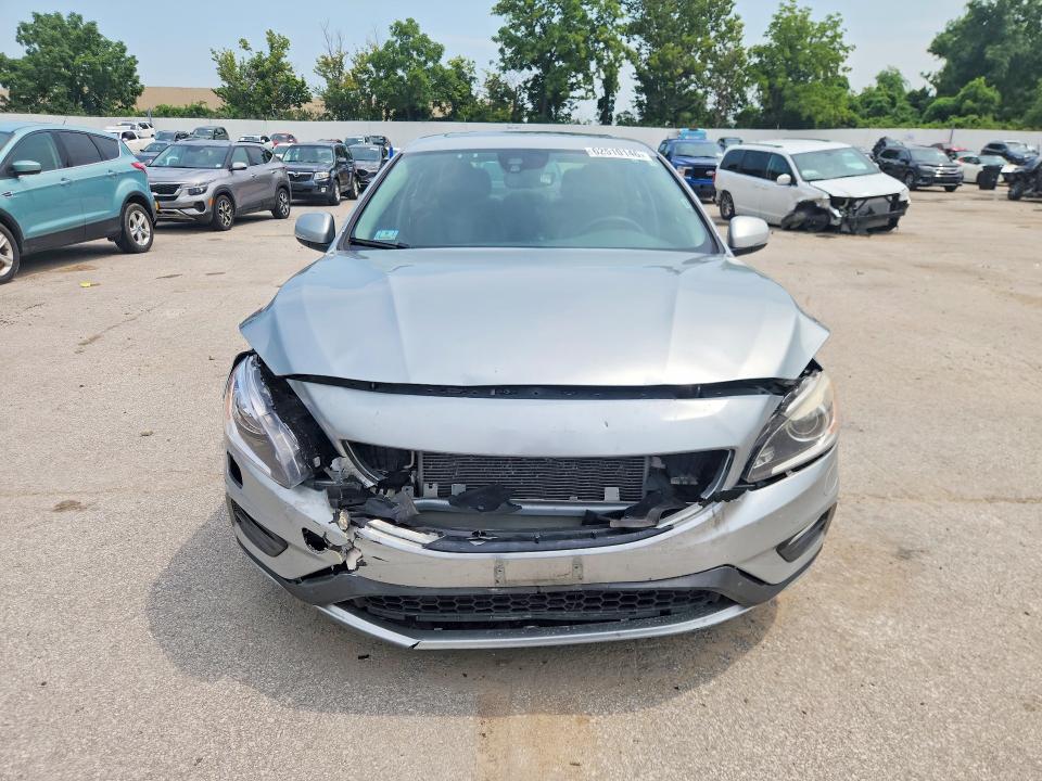 Продаж на аукціоні авто 2018 Volvo S60, vin: YV140MTL0J2459902, номер лоту: 62510146