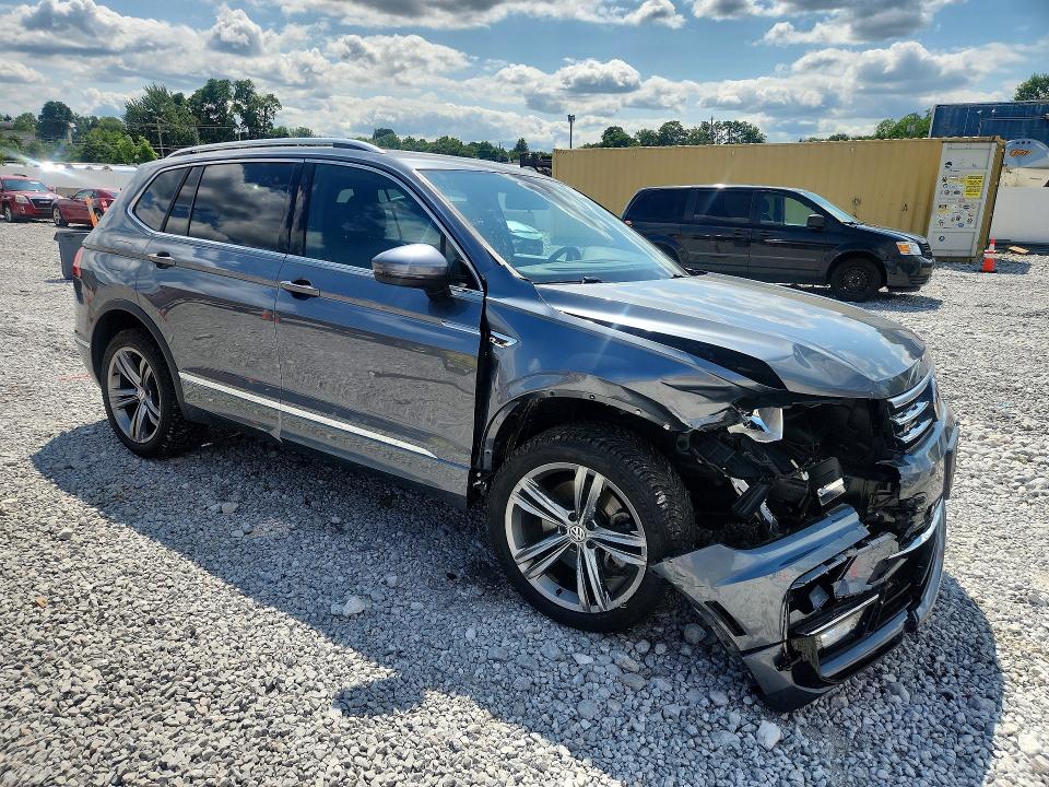Продажа на аукционе авто 2019 Volkswagen Tiguan, vin: 3VV2B7AX8KM034535, номер лота: 62418116