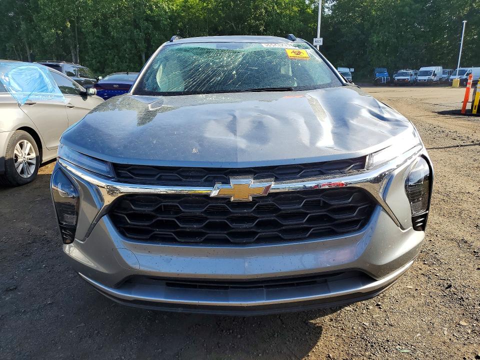 59585886 :رقم المزاد ، KL77LHEP2SC304052 vin ، 2025 Chevrolet Trax مزاد بيع