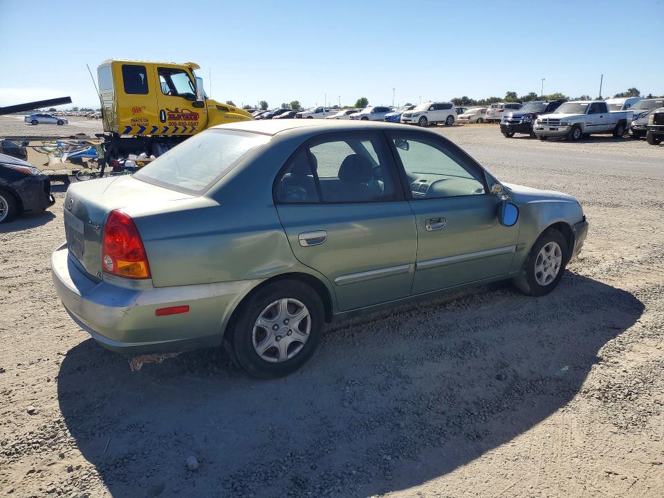 62151386 :رقم المزاد ، KMHCG45C73U457867 vin ، 2003 Hyundai Accent مزاد بيع