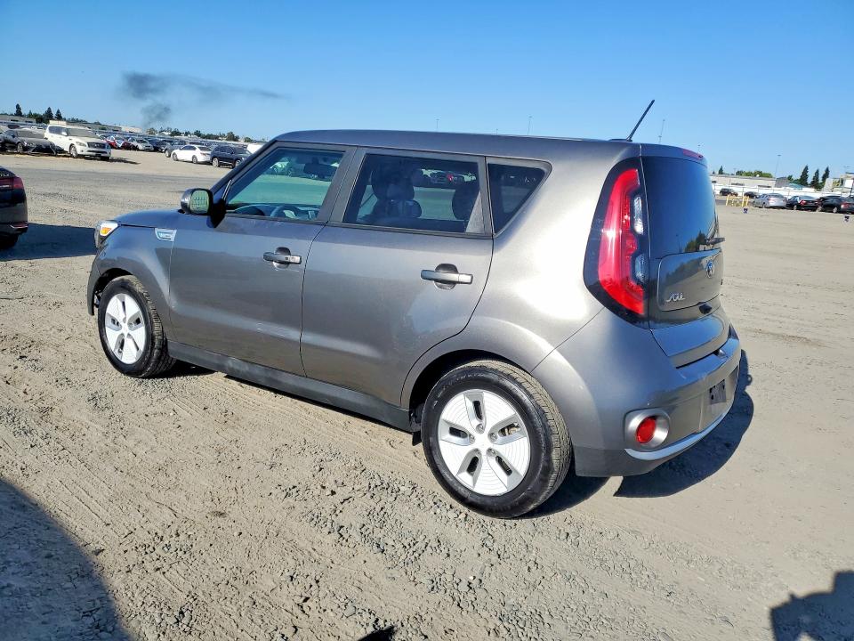 Продажа на аукционе авто 2016 Kia Soul Ev, vin: KNDJP3AE1G7013837, номер лота: 61153456