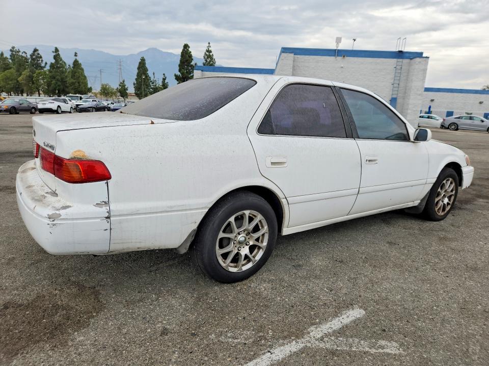 Продажа на аукционе авто 2000 Toyota Camry, vin: JT2BG22K7Y0424794, номер лота: 60870296