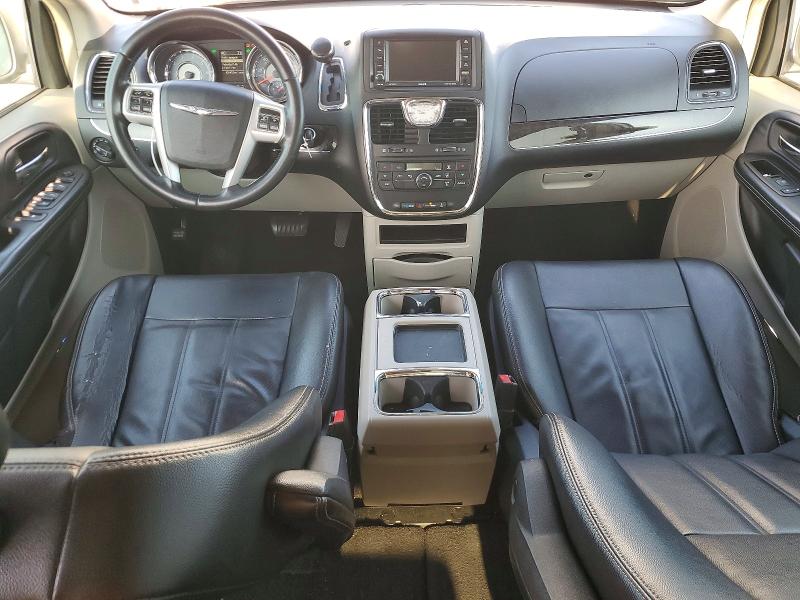 2014 Chrysler Town & Country მანქანა იყიდება აუქციონზე, vin: 2C4RC1BG1ER195960, აუქციონის ნომერი: 62644776