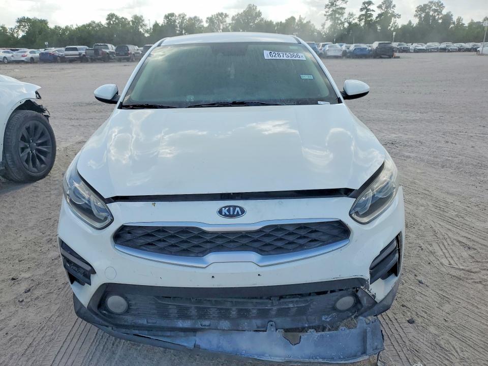 2021 Kia Forte მანქანა იყიდება აუქციონზე, vin: 3KPF24AD4ME288244, აუქციონის ნომერი: 62875366
