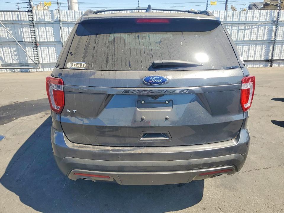 62754996 :رقم المزاد ، 1FM5K7D86HGD04084 vin ، 2017 Ford Explorer مزاد بيع
